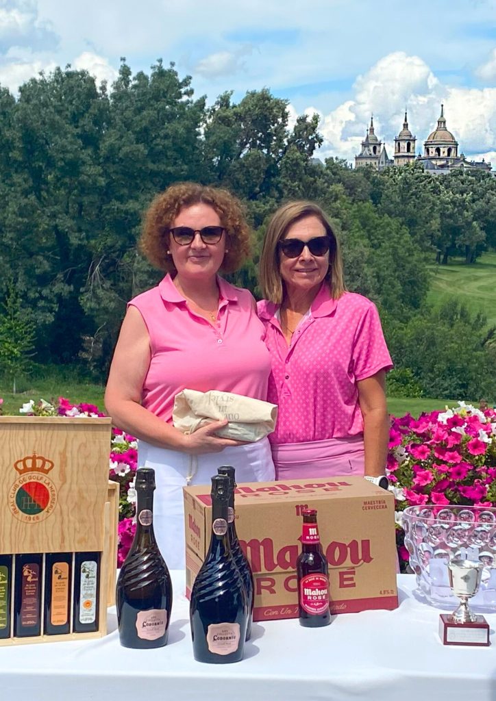 MES DE LA MUJER GOLFISTA 16 16 1